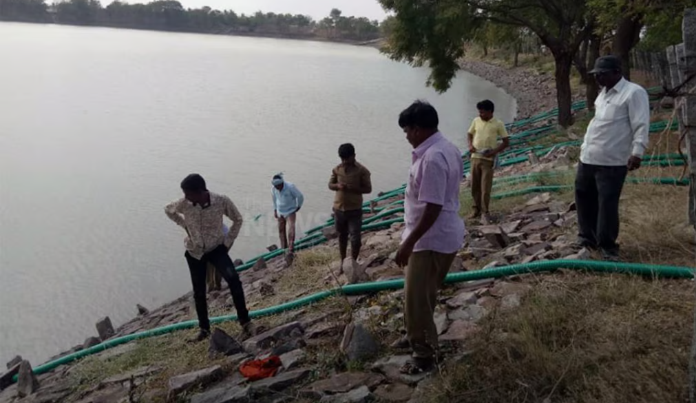 Tragic Discovery: Bodies of Woman and Granddaughter Found in Karnataka Lake-thumnail