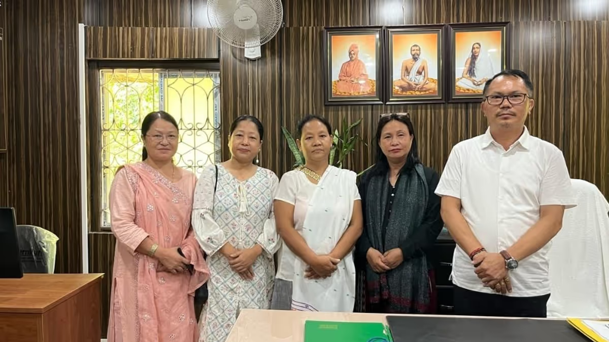 Arunachal women’s organization meets with the director of youth affairs and questions the Miss Arunachal event’s handling.-thumnail