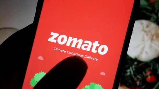 A Zomato delivery driver exposed himself in front of an Ahmedabad woman: “Ma’am help kardo”-thumnail