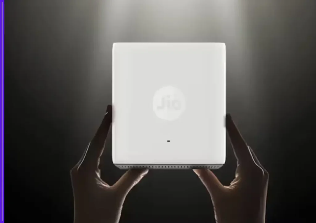 Reliance Jio Launches AX6000 WiFi 6 Universal Router with AI Mesh Technology 1 Reliance Jio Launches AX6000 WiFi 6 Universal Router with AI Mesh Technology