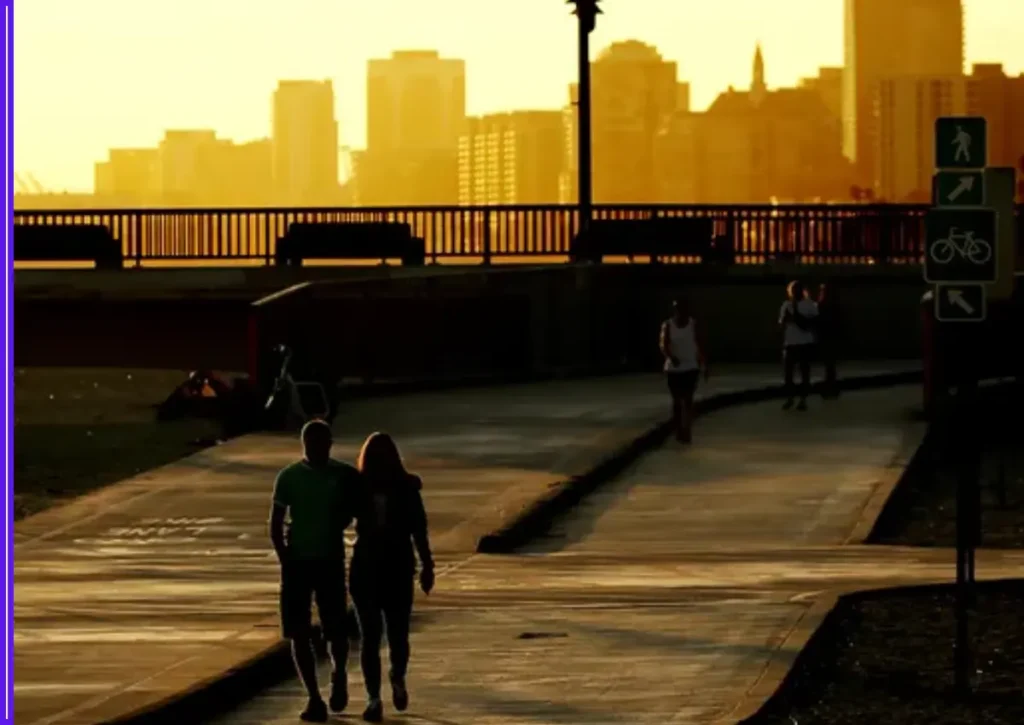 Old Farmers Almanac Predicts a Warmer Than Normal Fall Across U.S. After Record Summer Heat