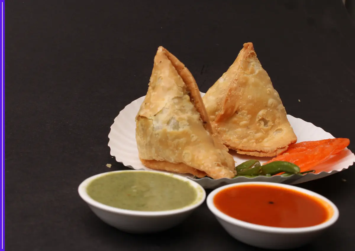 Samosas, Jalebis Under Scanner as Govt Orders Sugar & Fat Warning Boards in Offices and Schools-thumnail