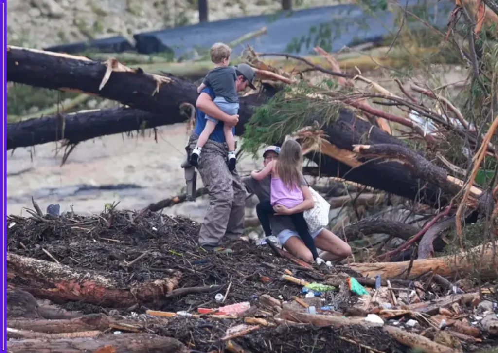 Texas Flash Floods Kill 27, Over 20 Girls Missing from Summer Camp 1 Texas Flash Floods Kill 27, Over 20 Girls Missing from Summer Camp